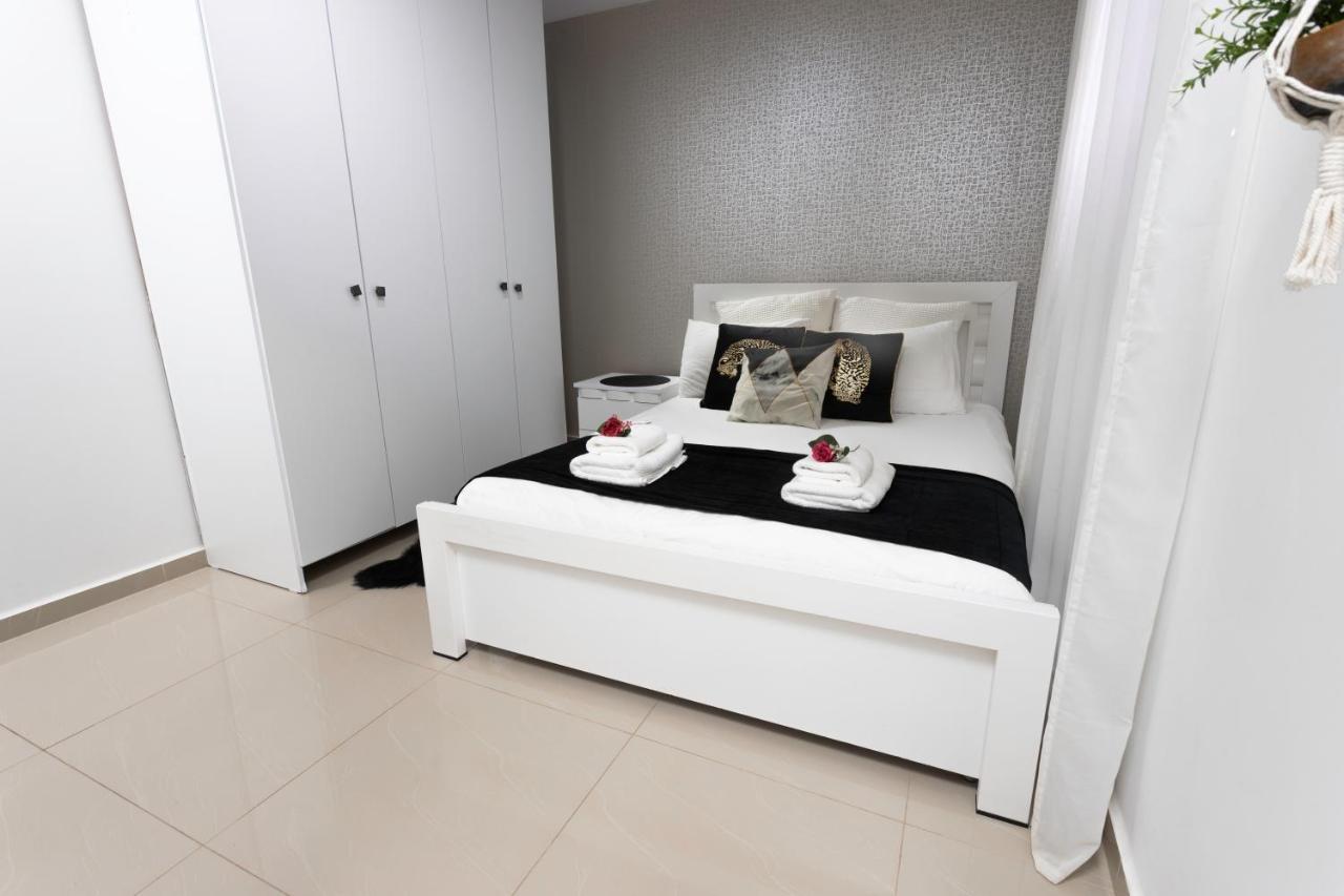 Yalarent Seaview 3Br Apt - Families Only Lägenhet Eilat Exteriör bild